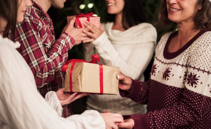 people-exchanging-gifts-on-christmas